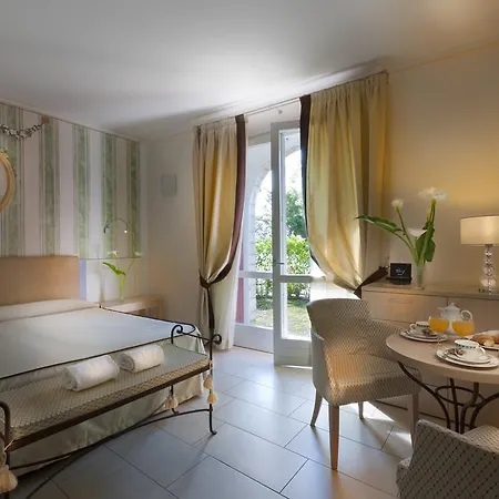 Bogliaco Hotel 4*