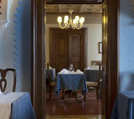Bogliaco Hotel