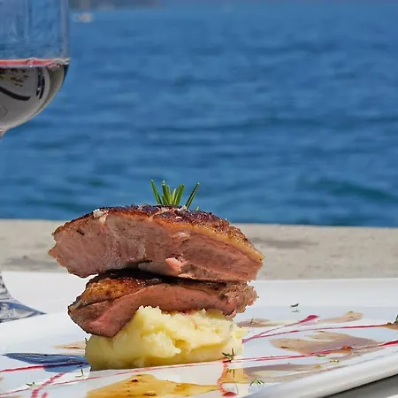Bogliaco Hotel 4*